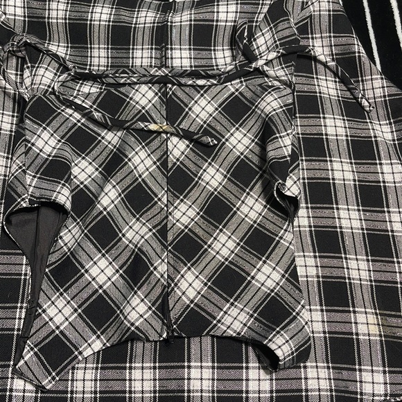 4 dress bundle! - Picture 5 of 9